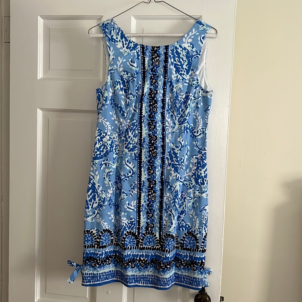 Lilly Pulitzer blue shift dress